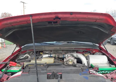 1999 Ford F-250 Lariat/Xl/Xlt z USA, uszkodzony, nr VIN 1FTNX21F9XEC46011